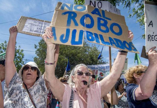 Milei sigue imponiendo cambios, que perjudican al pueblo