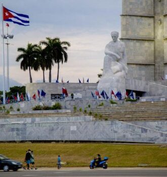 Cuba socialista y revolucionaria