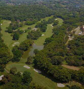 Club Campestre tierra de ricos, paraíso ejidal