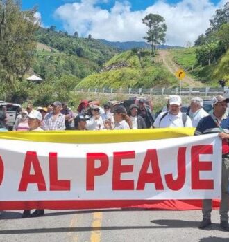 La calle grita: los peajes deben ser tumbados por el pueblo