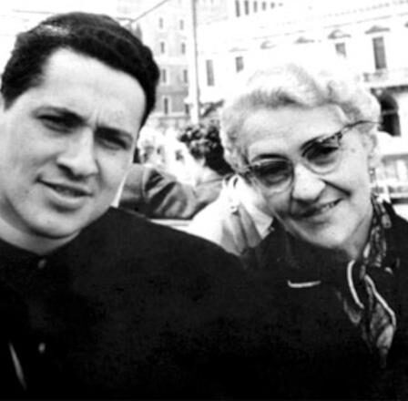 Mensaje a las madres, mamás, cuchas, viejas y nanas del país