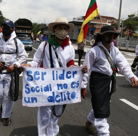 Petro propone homenaje a la UP en la cumbre CELAC-UE, mientras en Colombia ya van 101 líderes sociales asesinados