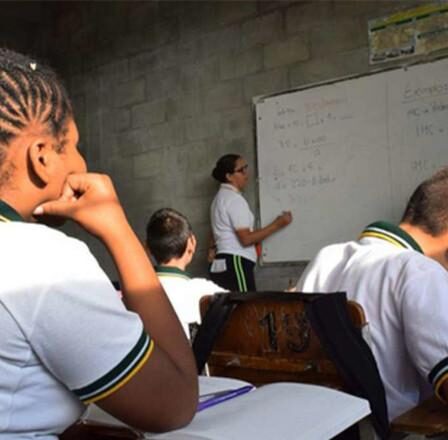 En Cali la educación no ha sido ni es prioridad